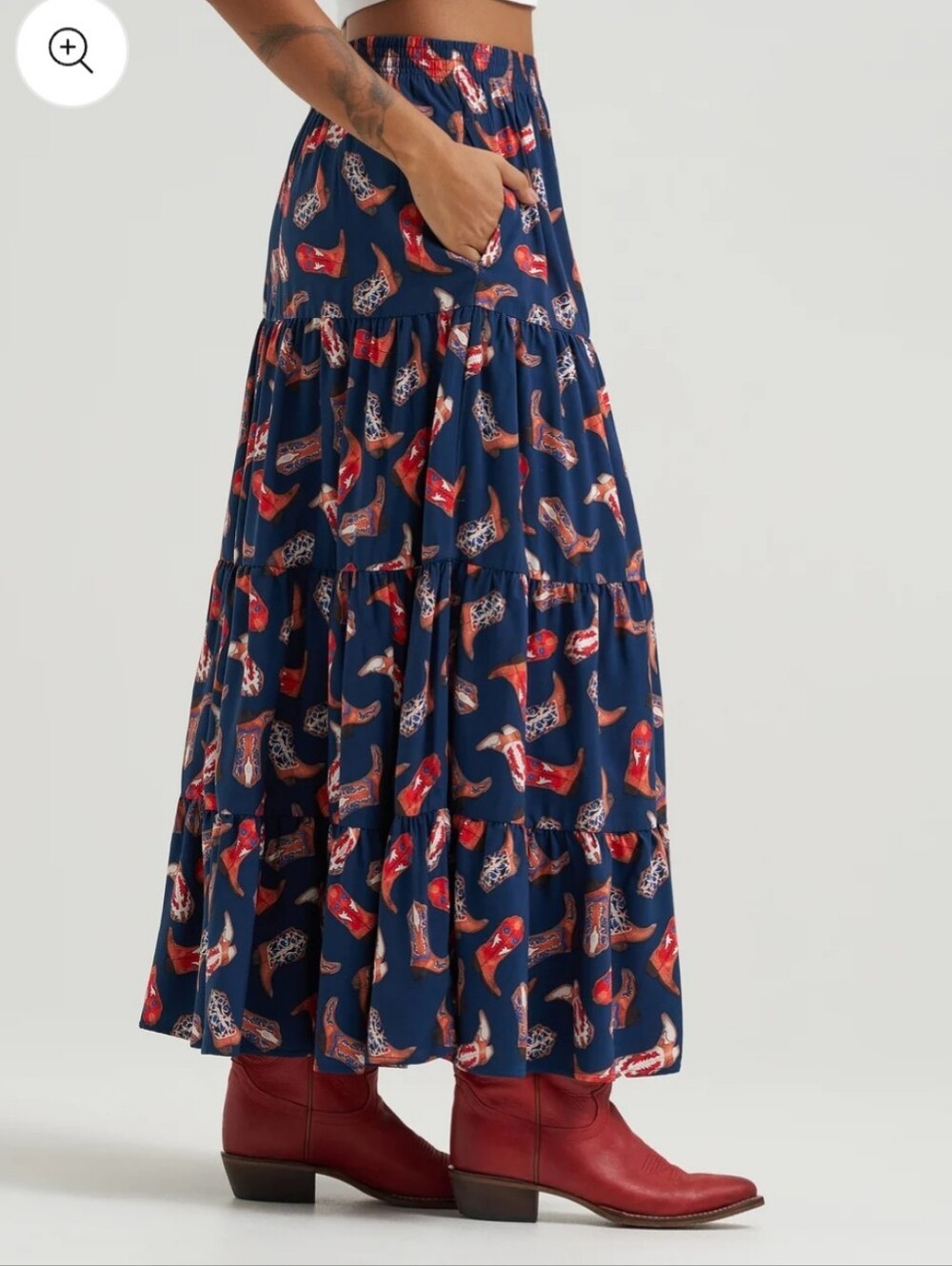 NWT Wrangler MAXINE Cowgirl Boot Print Maxi Skirt SMALL - Picture 9 of 14